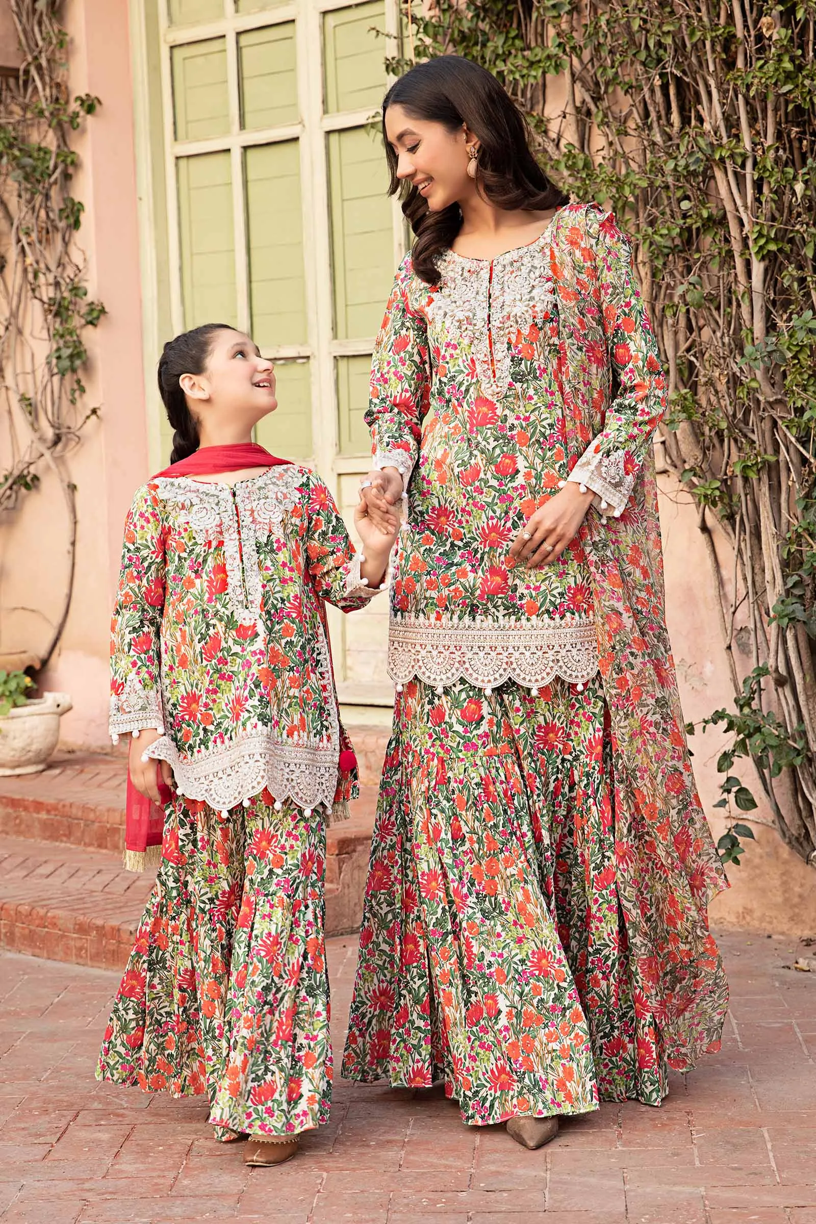 3 Piece Embroidered Lawn Suit | MKD-EF24-25