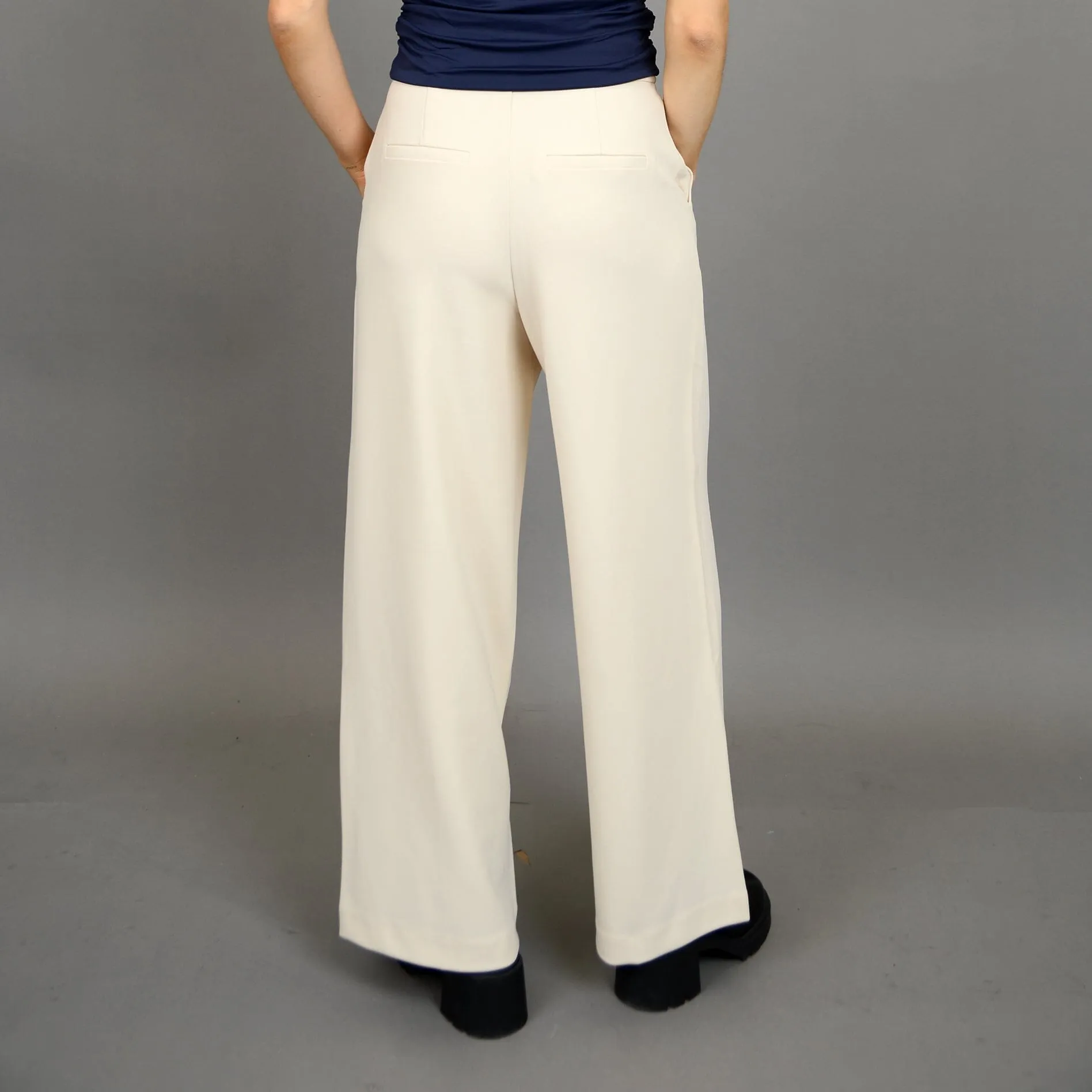 BONE PINTUCK OFFICE PANT