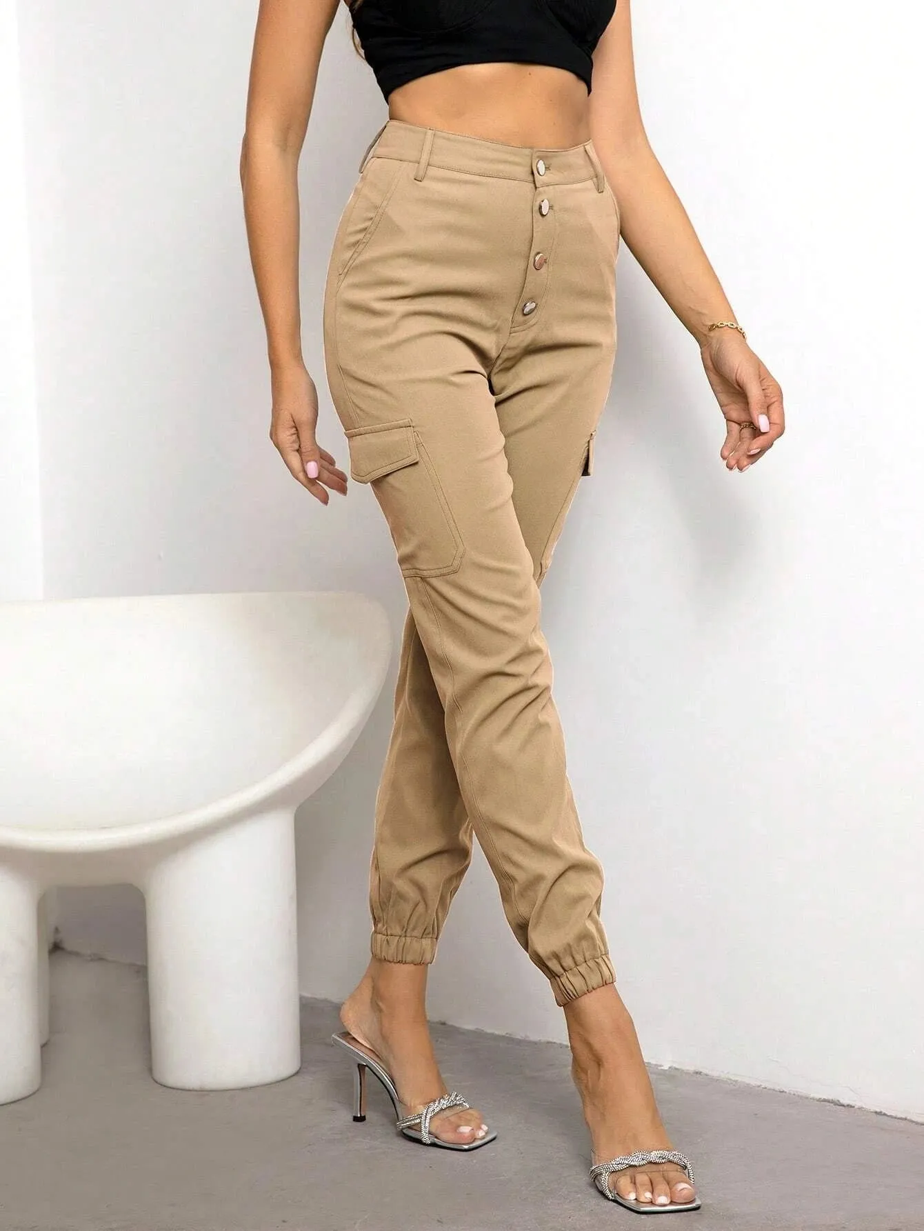 Buttoned Regular Fit Cargo Pants