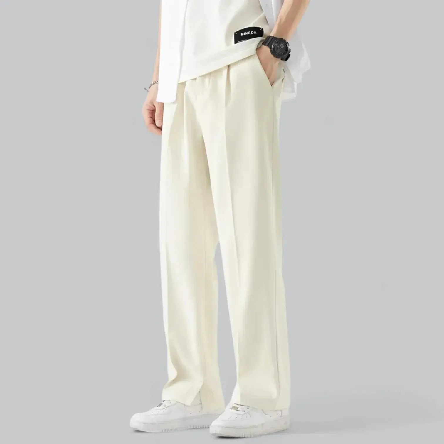 Contemporary Men's Wide-Leg Trousers for Everyday Comfort