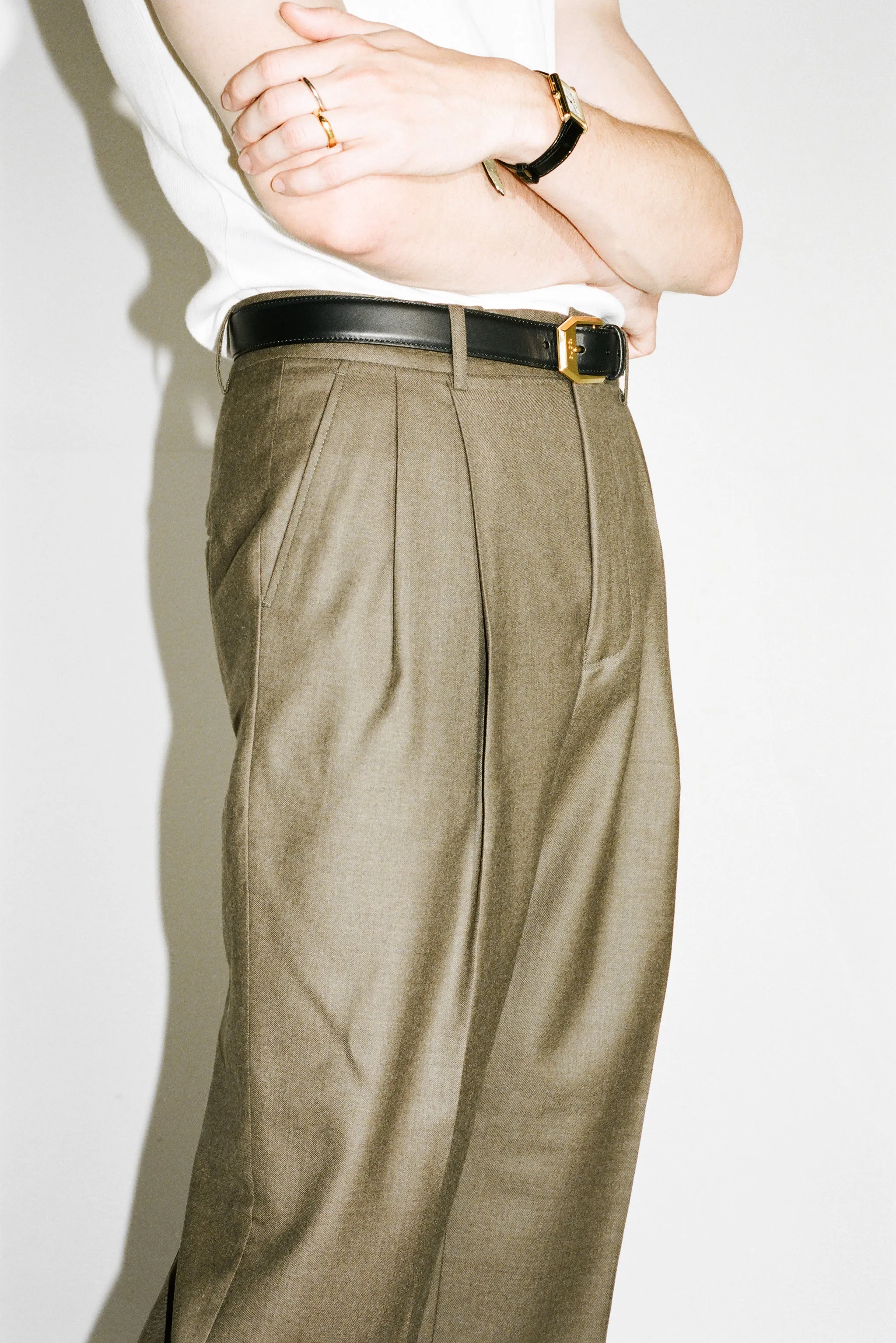 Dume Wide-Leg Ultra-Pleated Trouser  |  Taupe