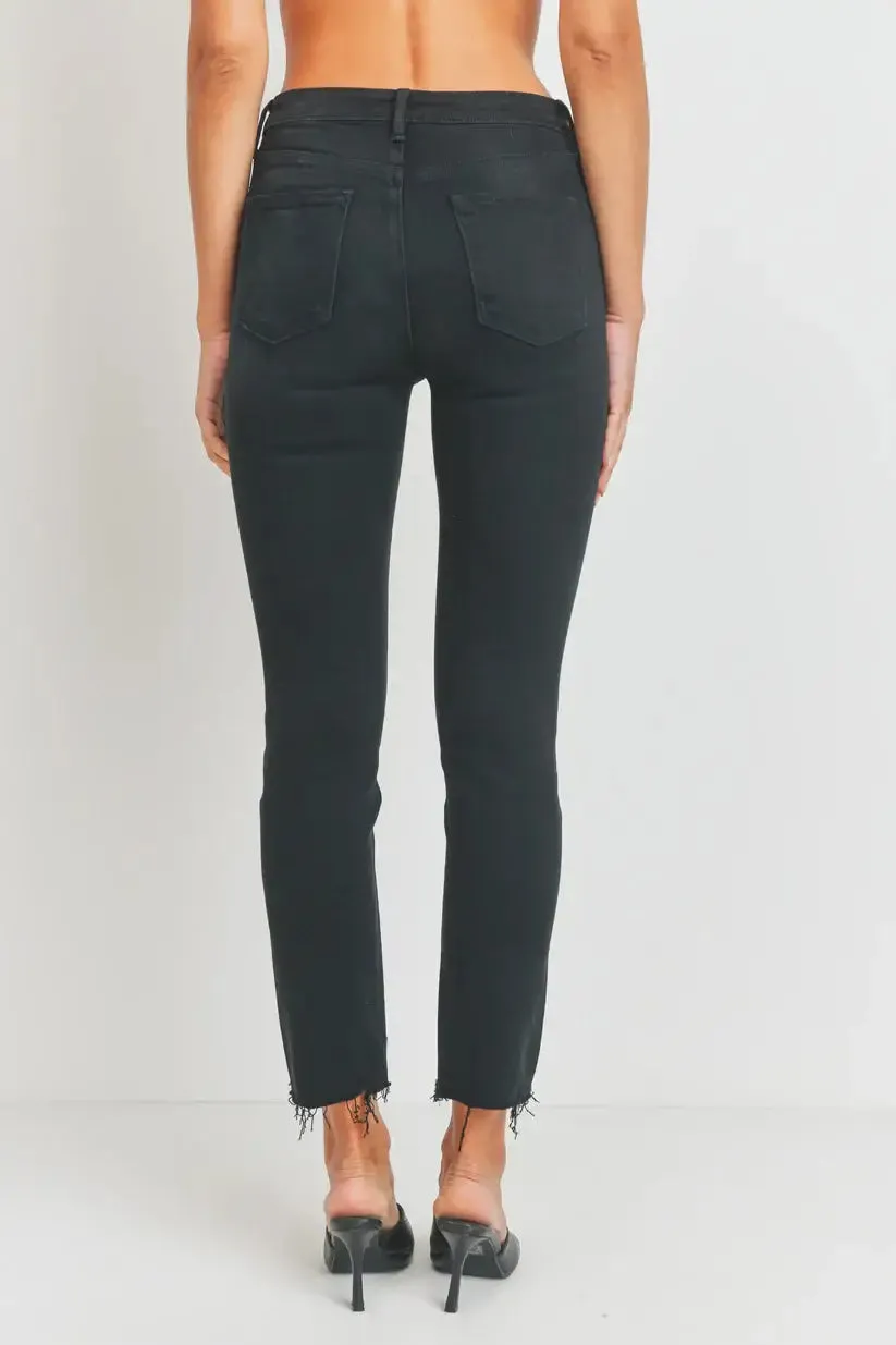 HIGH RISE SLIM STRAIGHT DENIM JEANS