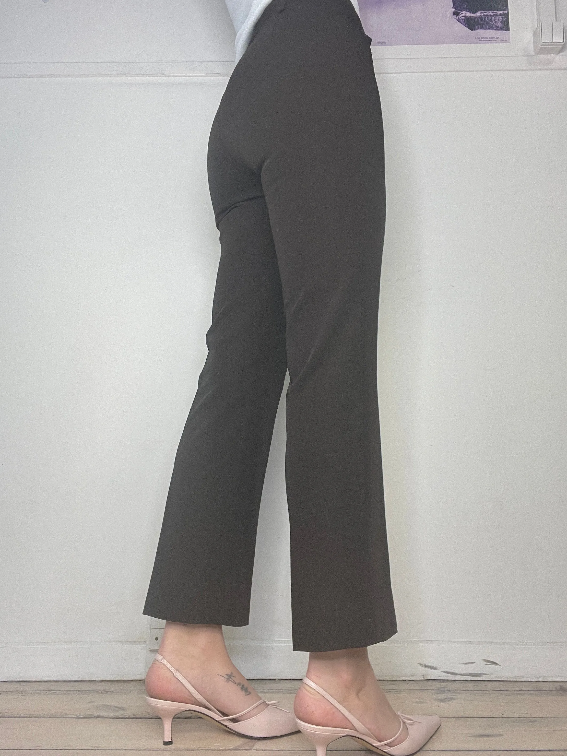 high waisted perfect fit habit pants in dark brown