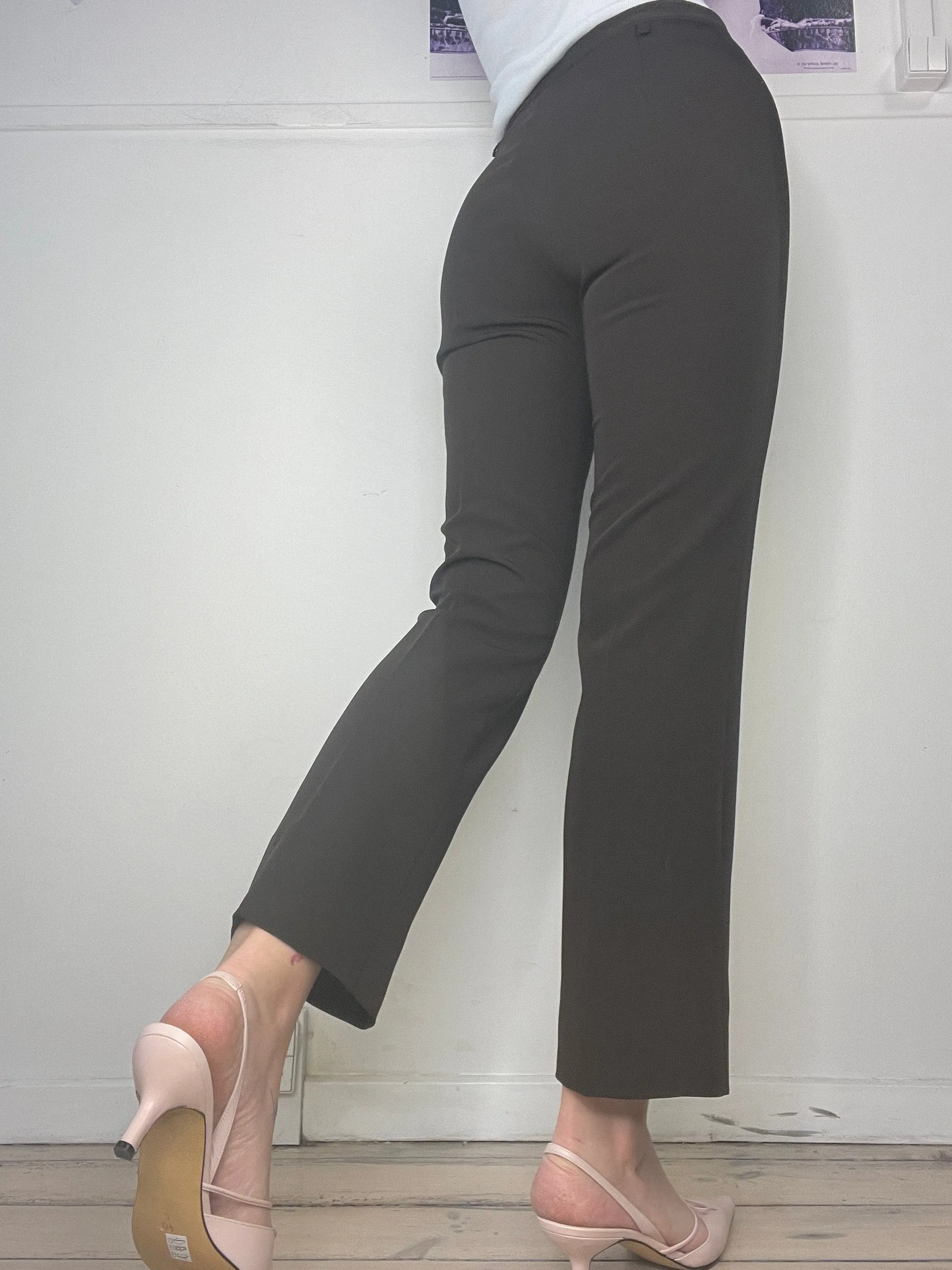 high waisted perfect fit habit pants in dark brown