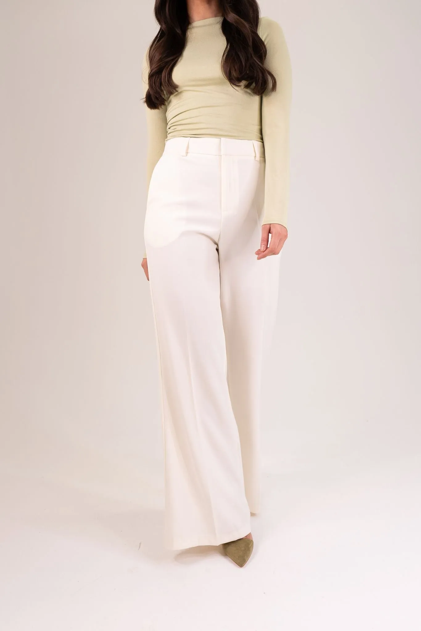 Kiera Flared Trousers In White