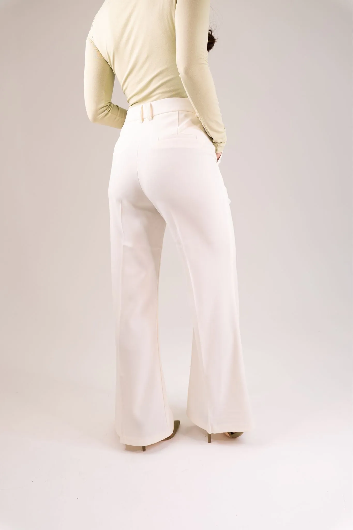 Kiera Flared Trousers In White