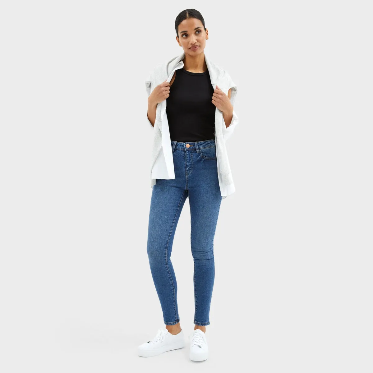 Ladies Mid Rise Skinny Jeans