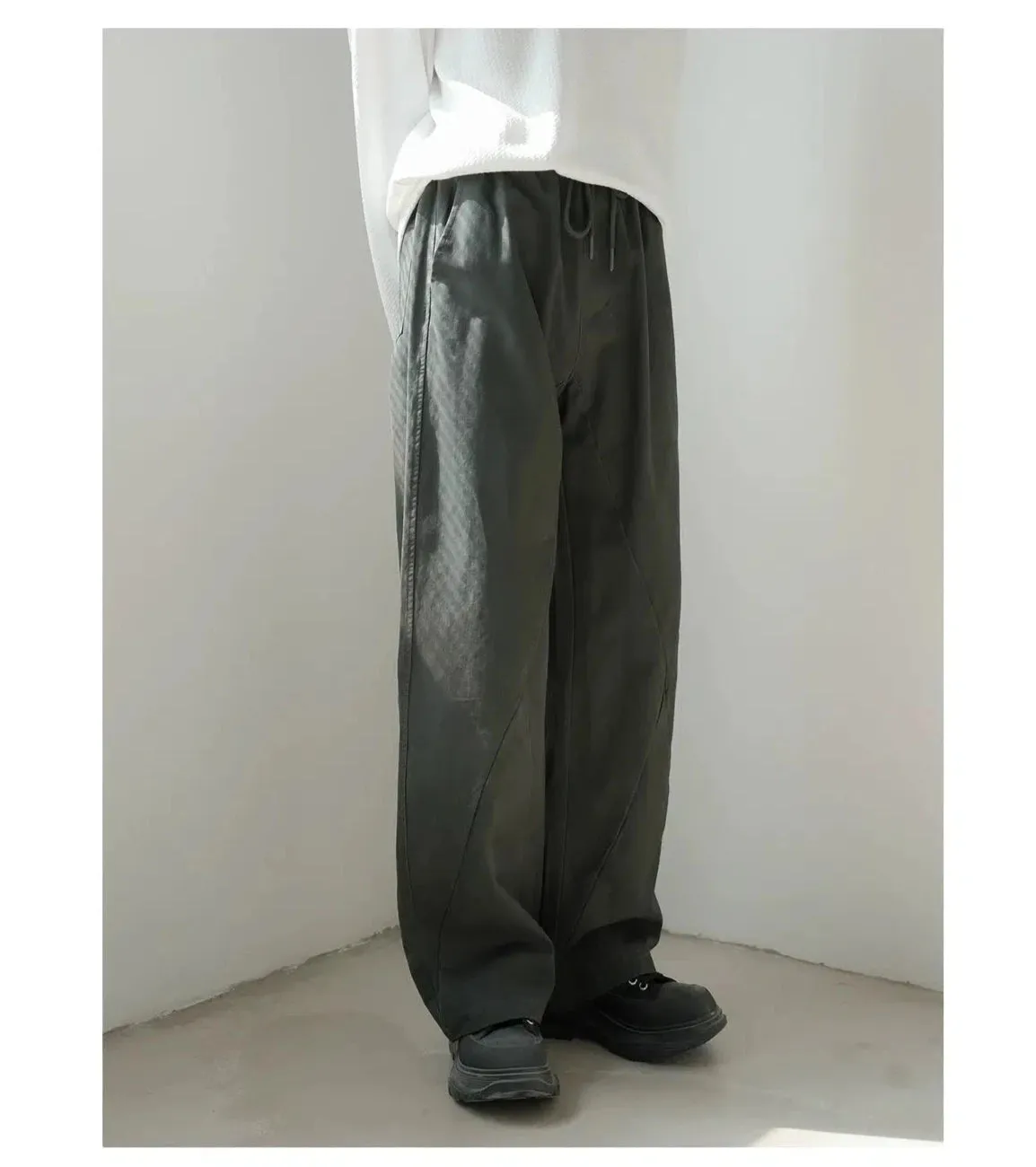 Loose Fit Elastic Waist Casual Pants