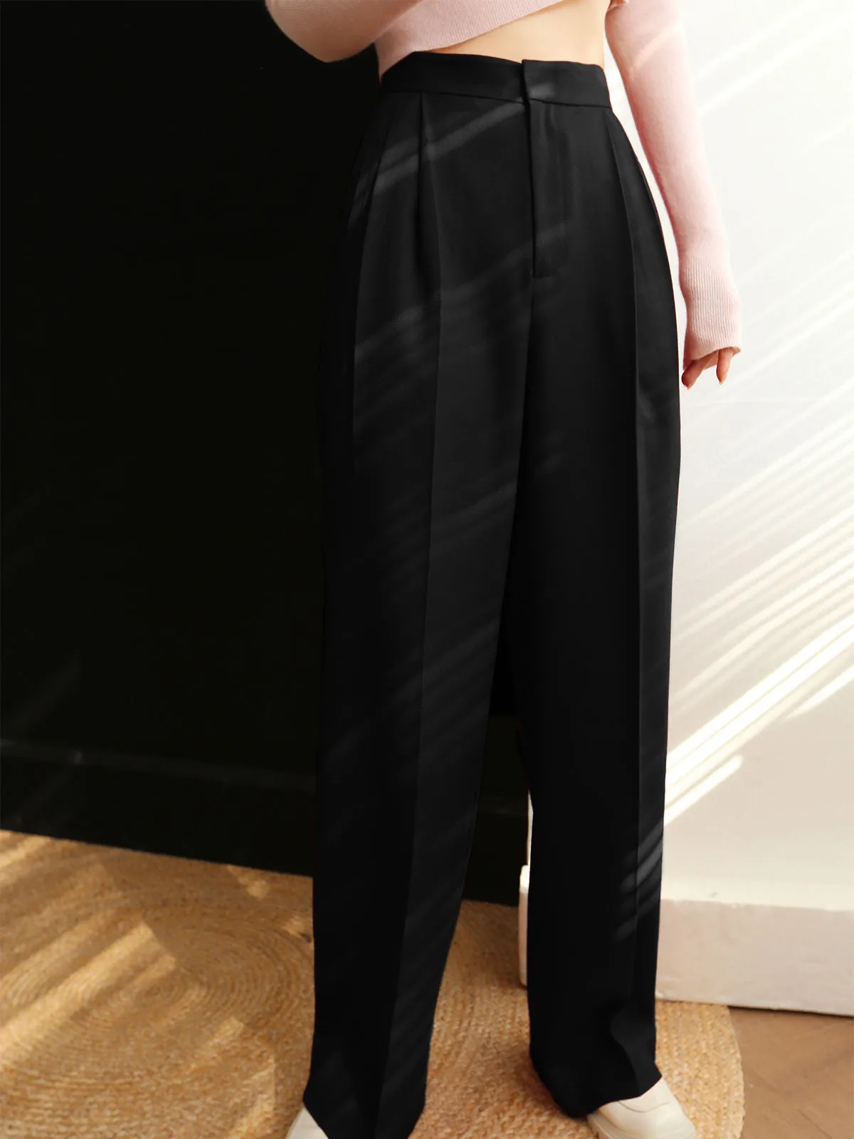 Middle Waist Graceful Pleated Tapered Pants