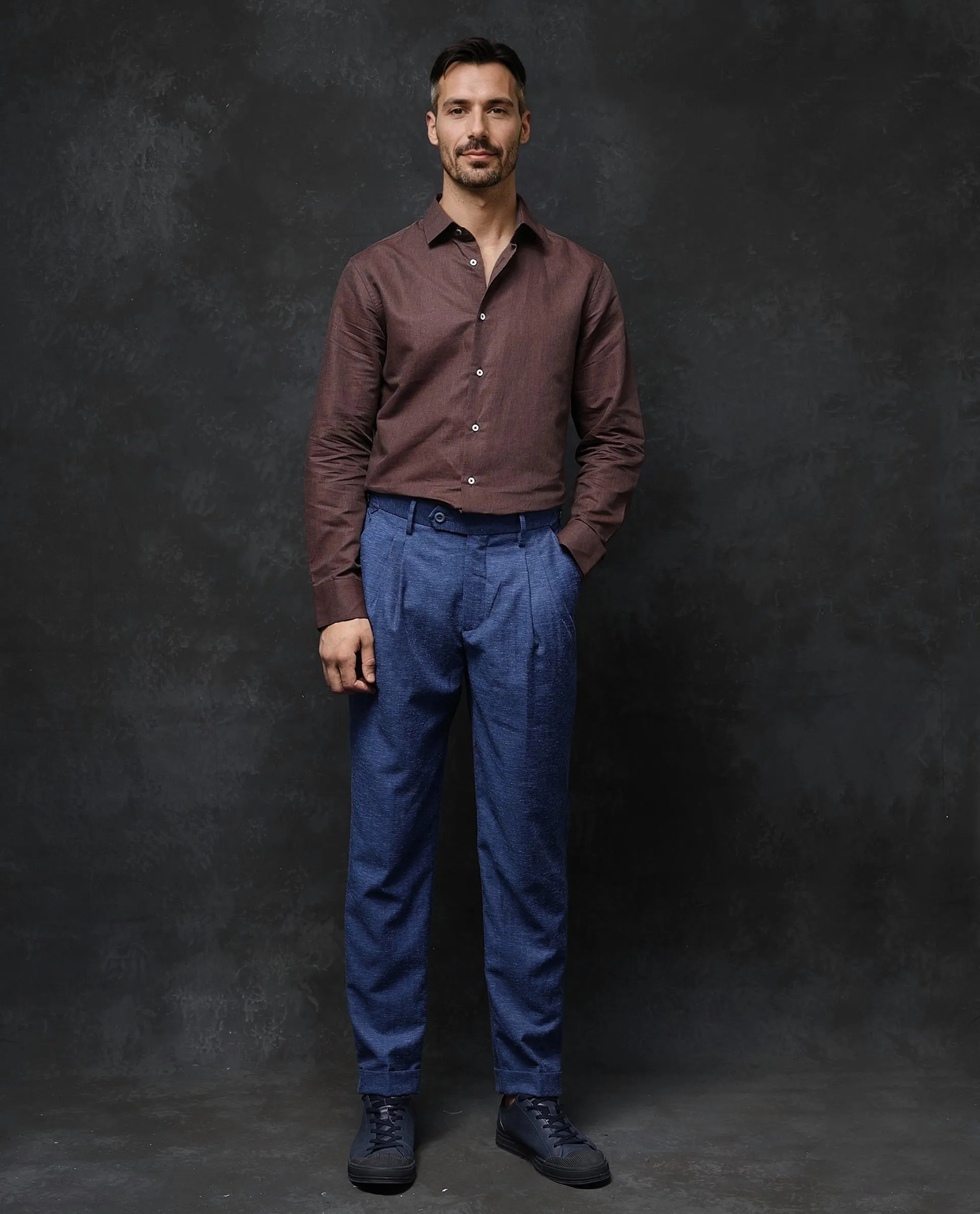 Rare Rabbit Men Rhesa Dark Teal Linen Blend Pleated Button Closure Relaxed Fit Plain Trouser