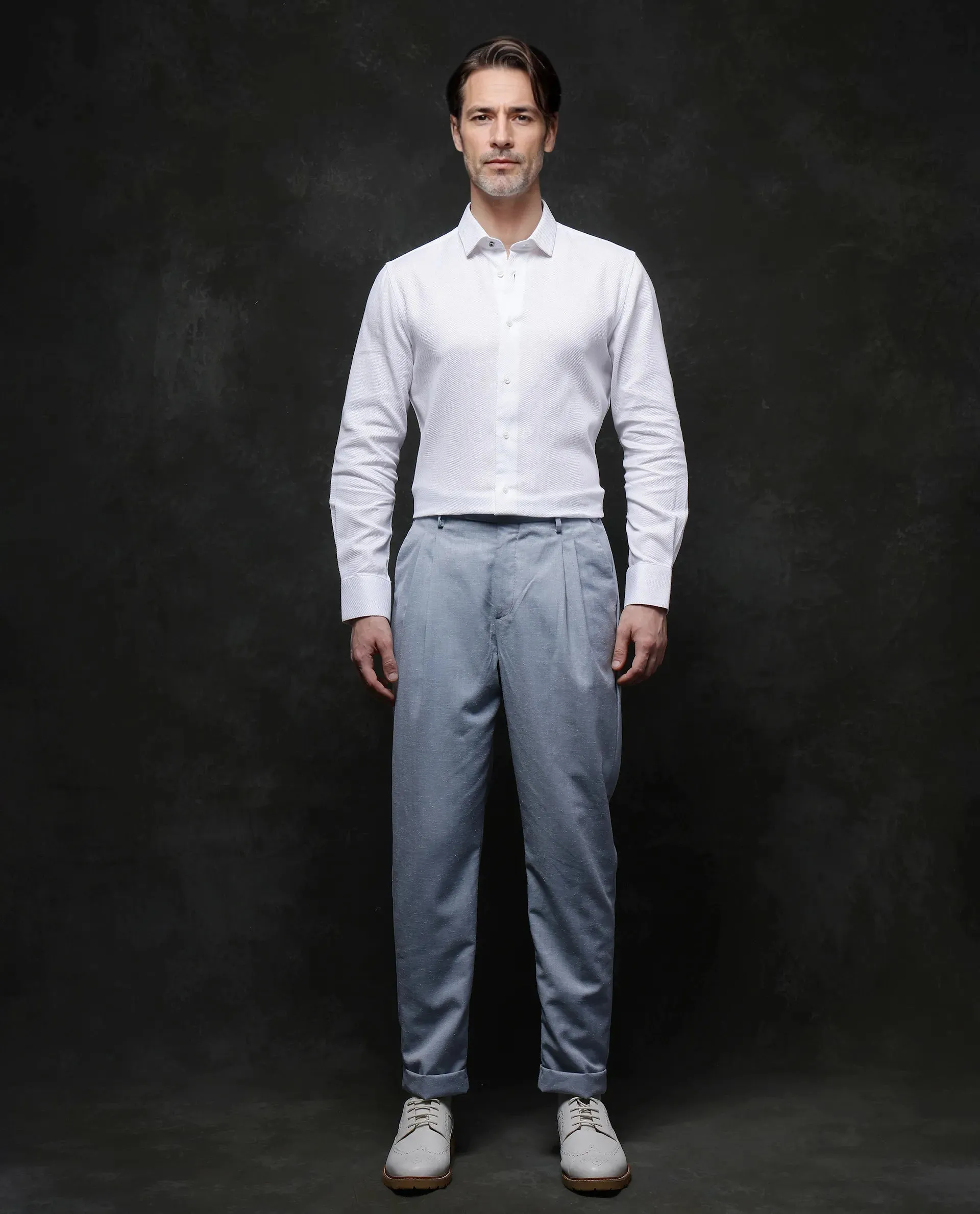 Rare Rabbit Men Rhesa Light Blue Linen Blend Pleated Button Closure Relaxed Fit Plain Trouser