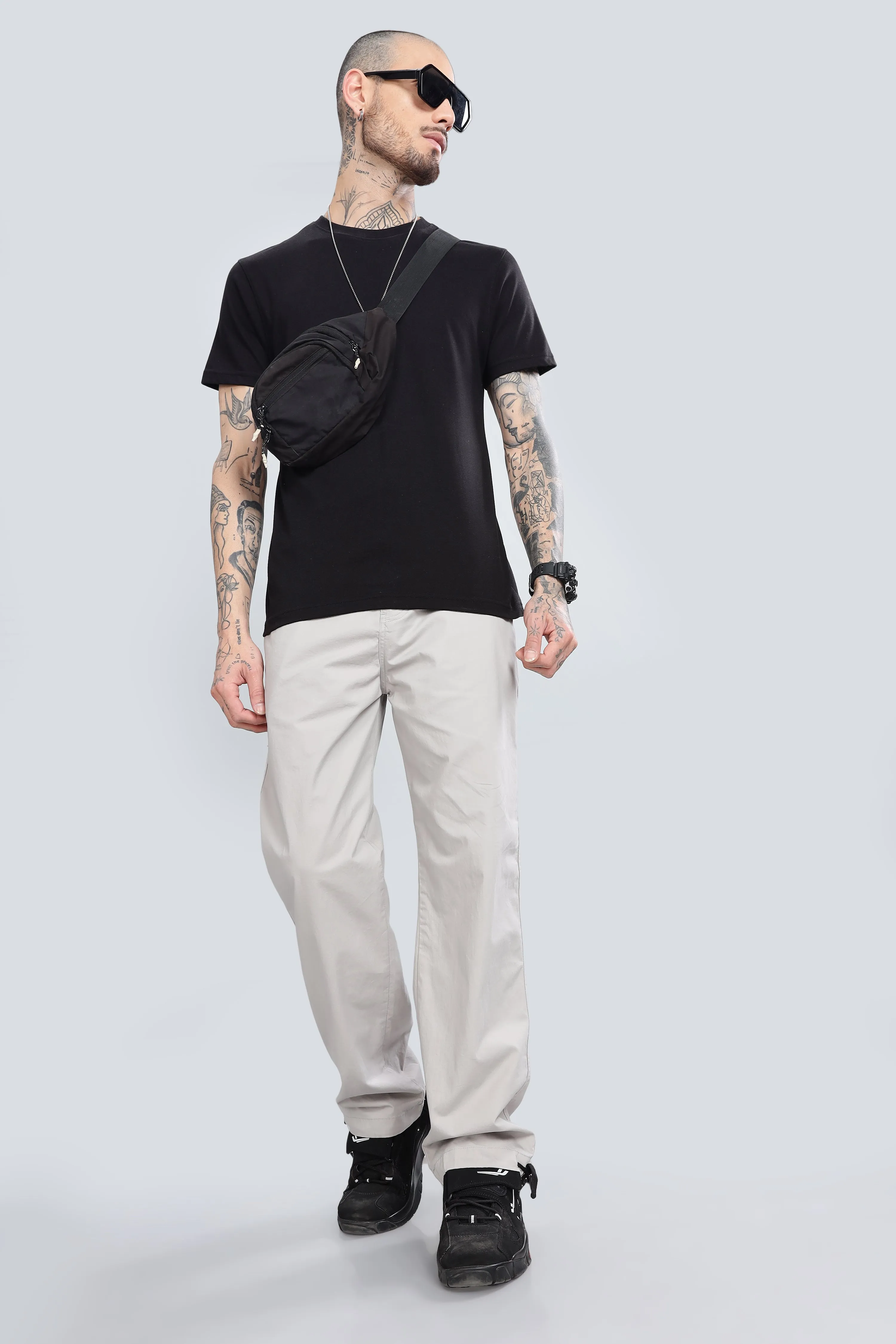 SAINTJONES LIGHT GREY STRAIGHT PANTS.