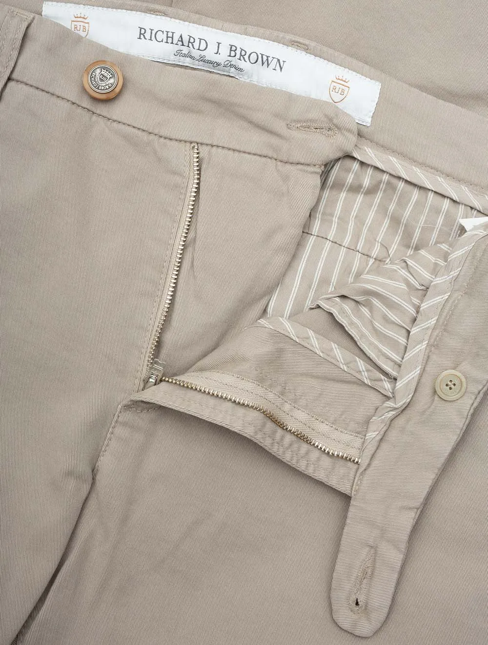 Singapore Icon Daily Comfort Chino Beige