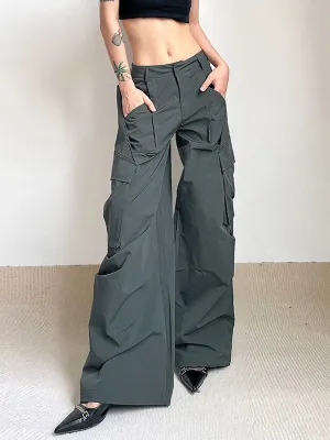 Solo Ovesized Graceful Cargo Parachute Pants