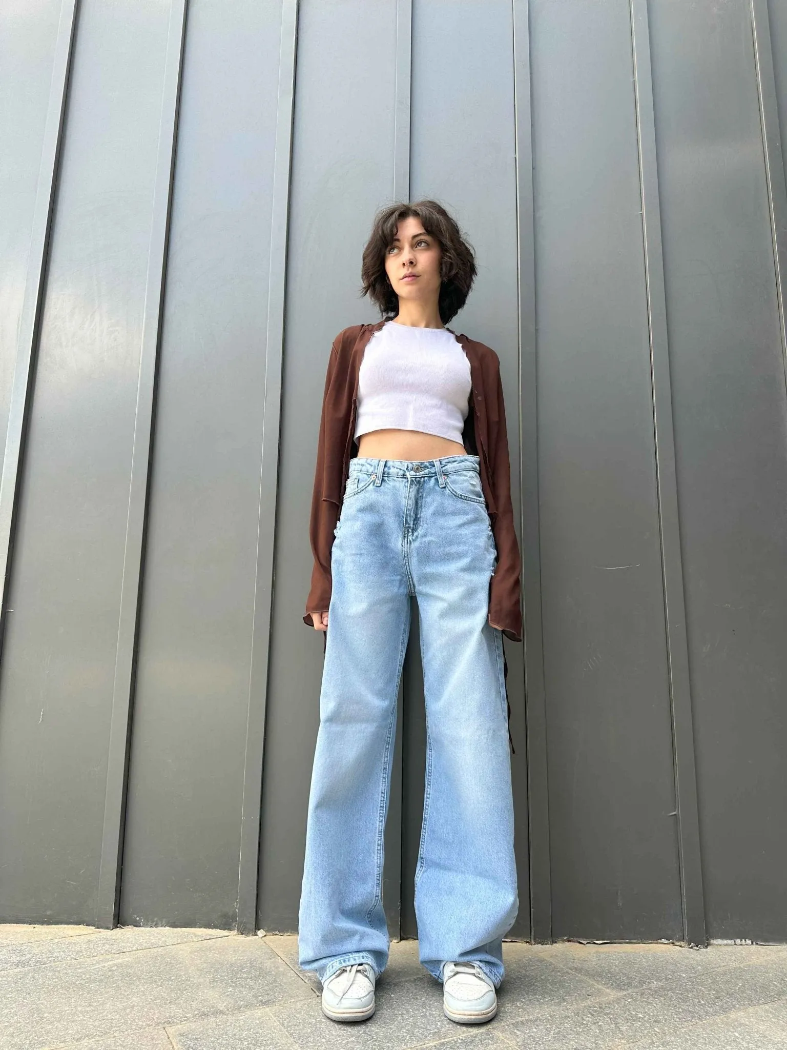 Wide Leg - Light Acid Wash Jeans.