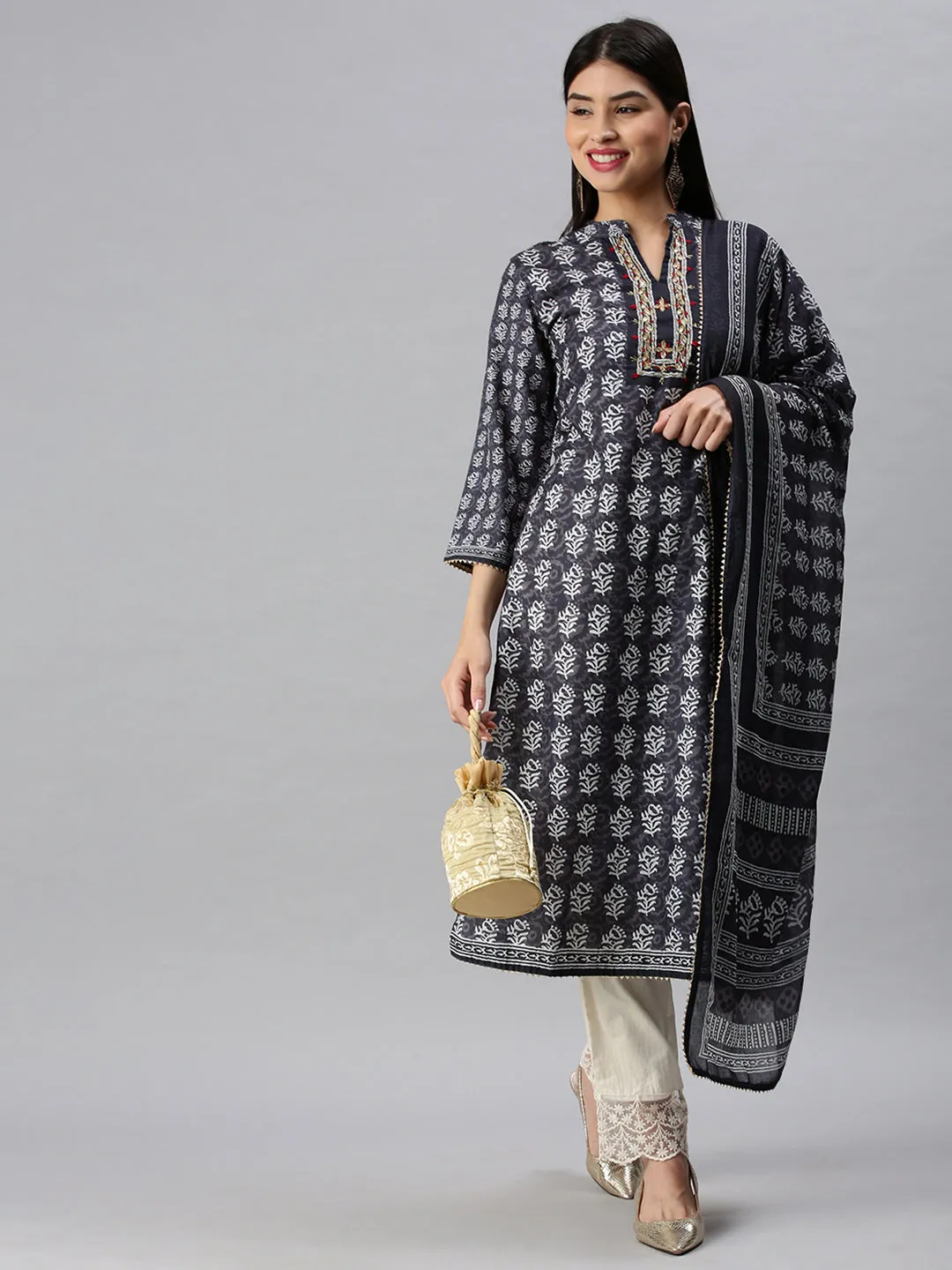 Women Straight Grey Printed Kurta and Trousers