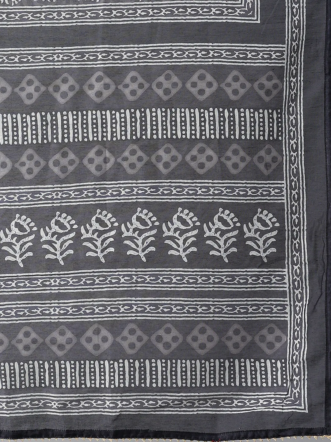 Women Straight Grey Printed Kurta and Trousers